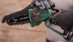 Bosch Easychain 18V-15-7 Şarjlı Zincirli Budama Makinası 18 Volt (Akü ve Şarj Aleti Hariç)