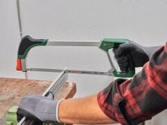Bosch Universal 300 Mm Demir Testere Kolu 3 Yedek Testereli 1600a033bk