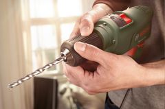 Bosch Easyımpact 600 13MM 600 Watt Darbeli Matkap + Sırt Çantası